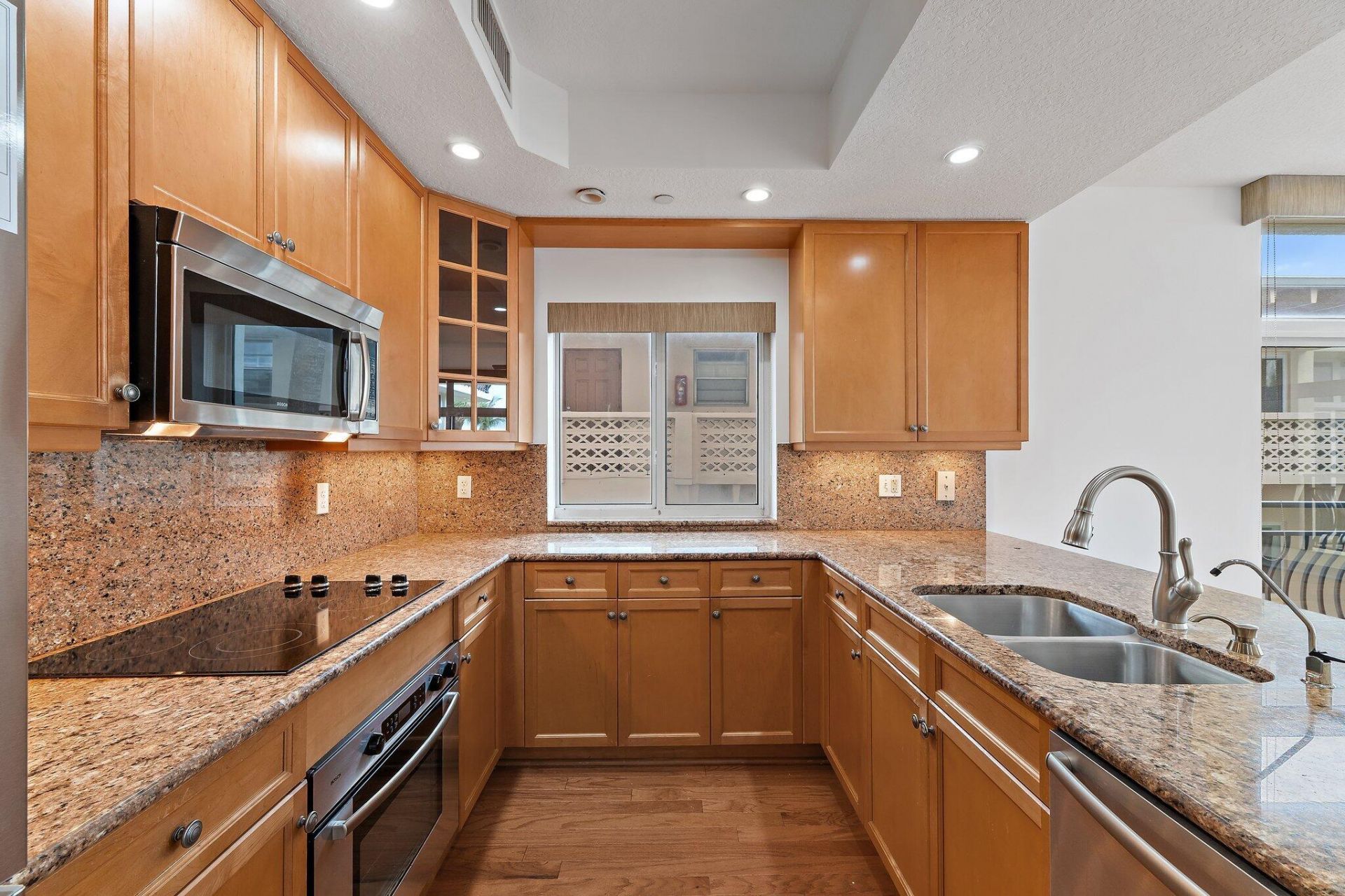 314 Inlet Way, Unit 101, Palm Beach Shores, FL 33404 Photo