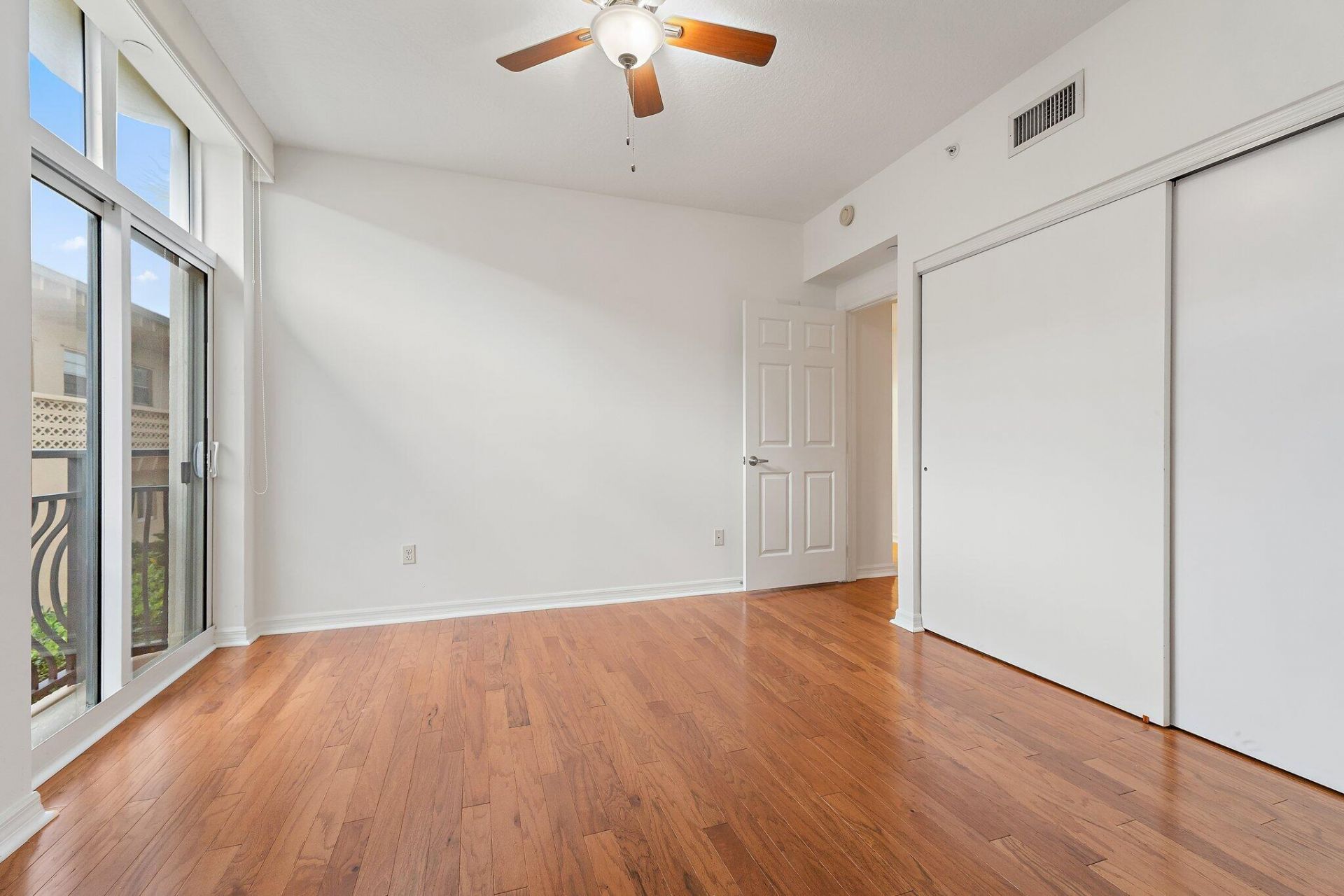 314 Inlet Way, Unit 101, Palm Beach Shores, FL 33404 Photo