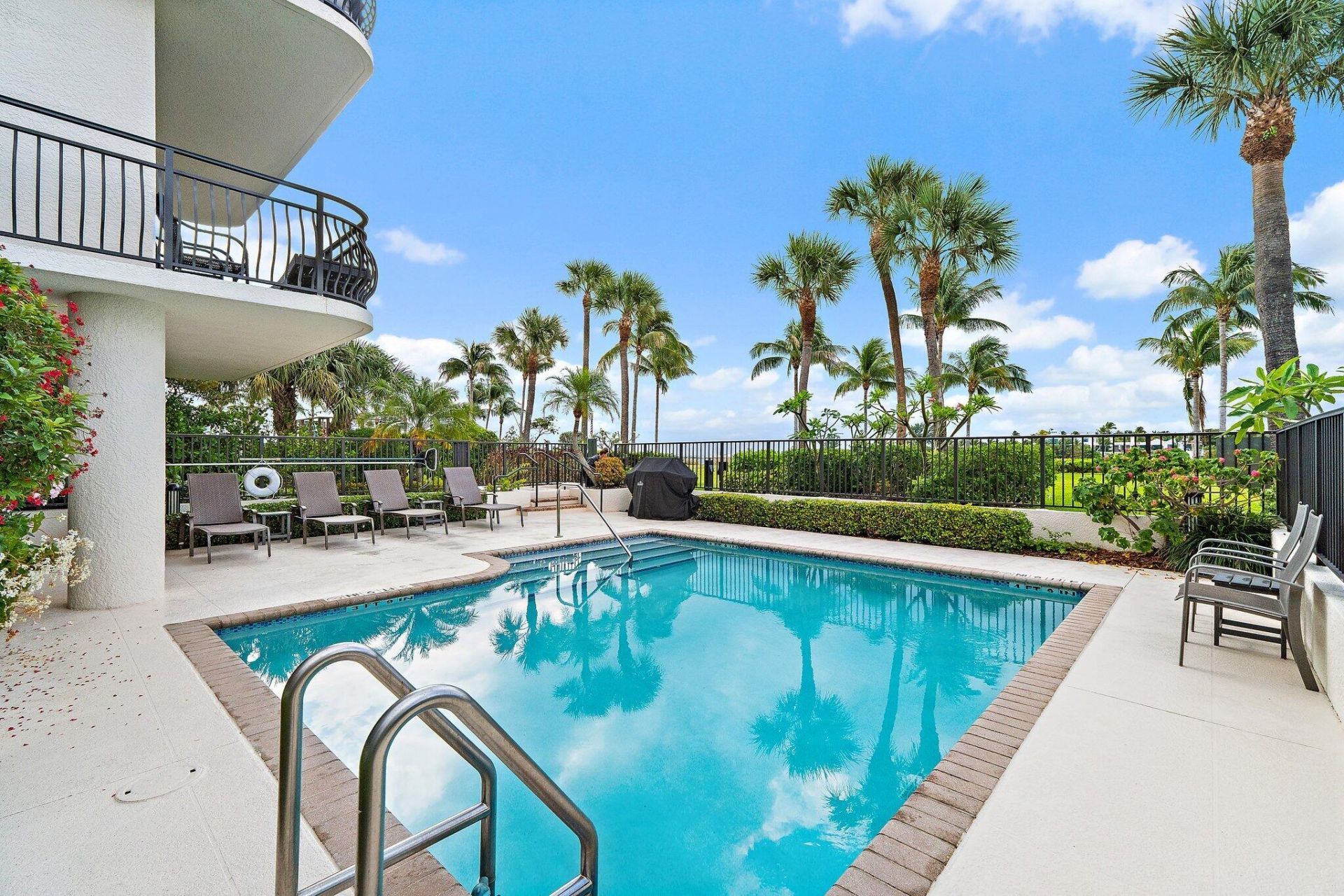 314 Inlet Way, Unit 101, Palm Beach Shores, FL 33404 Photo