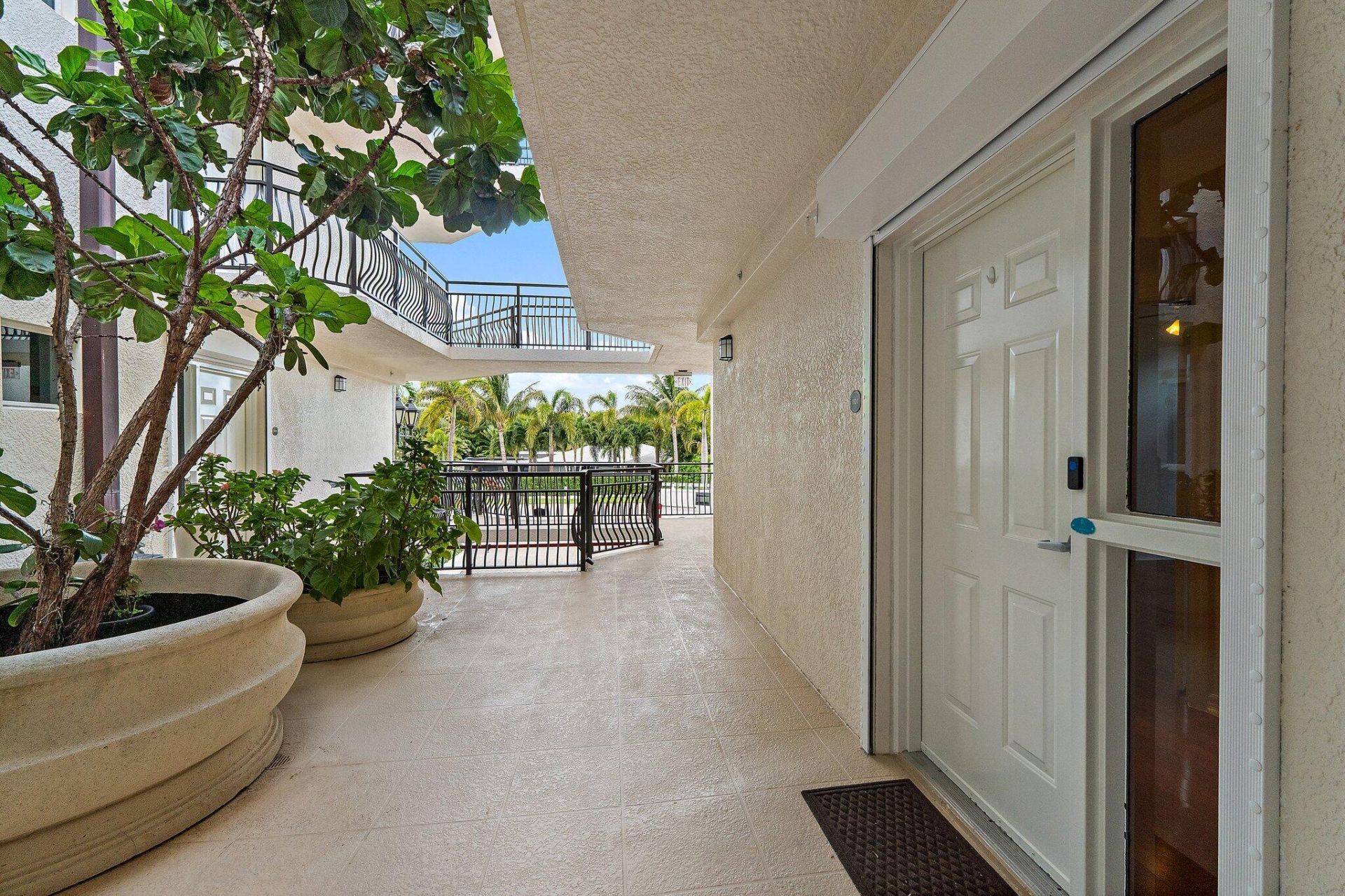 314 Inlet Way, Unit 101, Palm Beach Shores, FL 33404 Photo