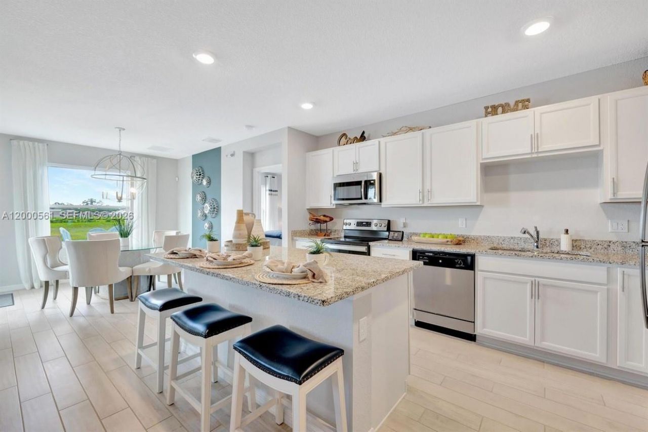 5127 Montecristo Ter, Fort Pierce, FL 34951 Photo