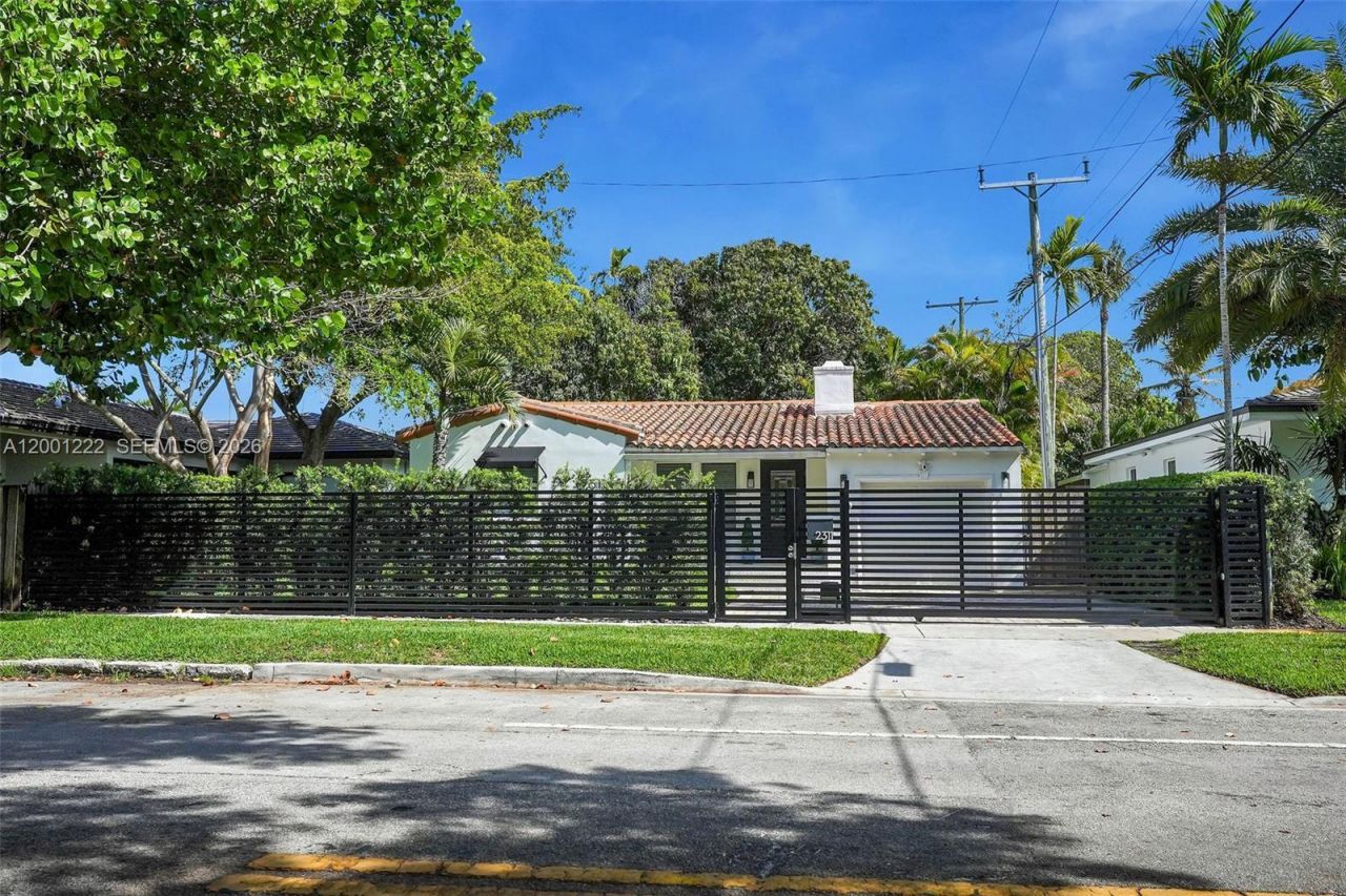 2311 SW 9th Ave, Miami, FL 33129 Photo