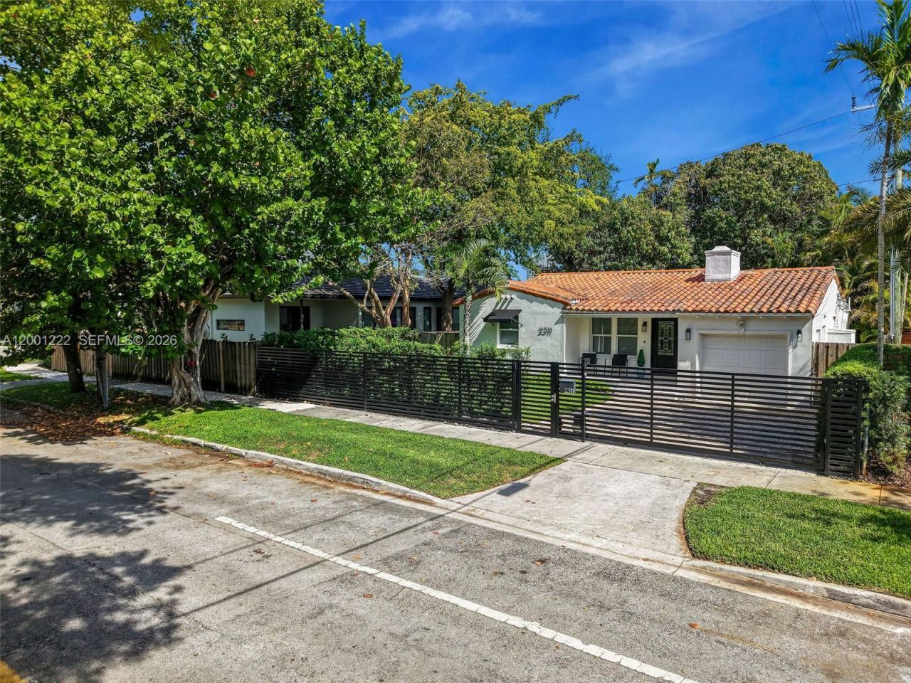 2311 SW 9th Ave, Miami, FL 33129 Photo