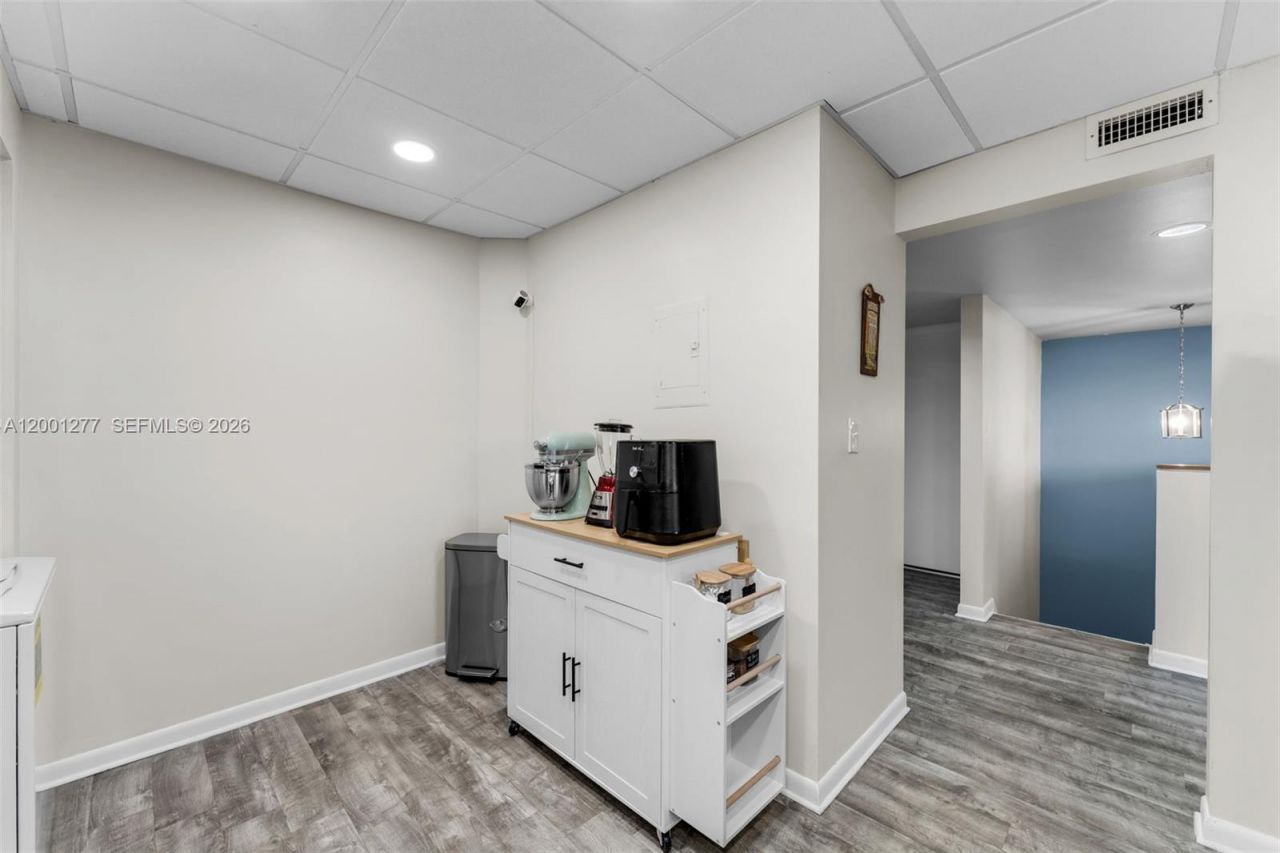 6701 SW 116th Ct, Unit 406, Miami, FL 33173 Photo