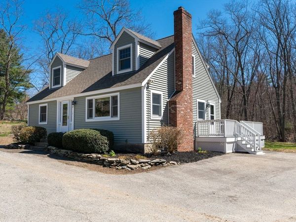 31 South St, Newbury, MA 01922