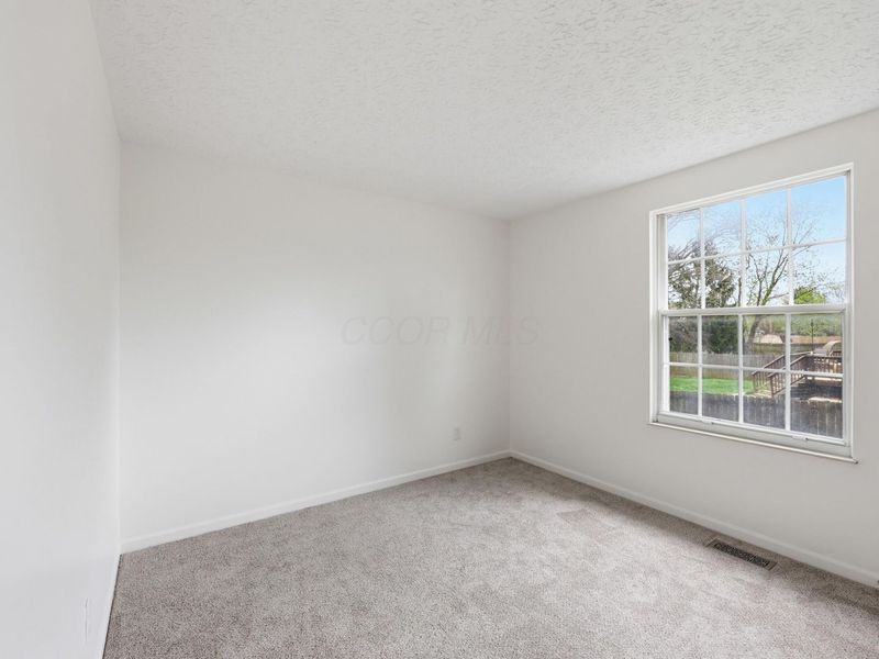 2584 Trailwind Street, Grove City, OH 43123 Photo 18