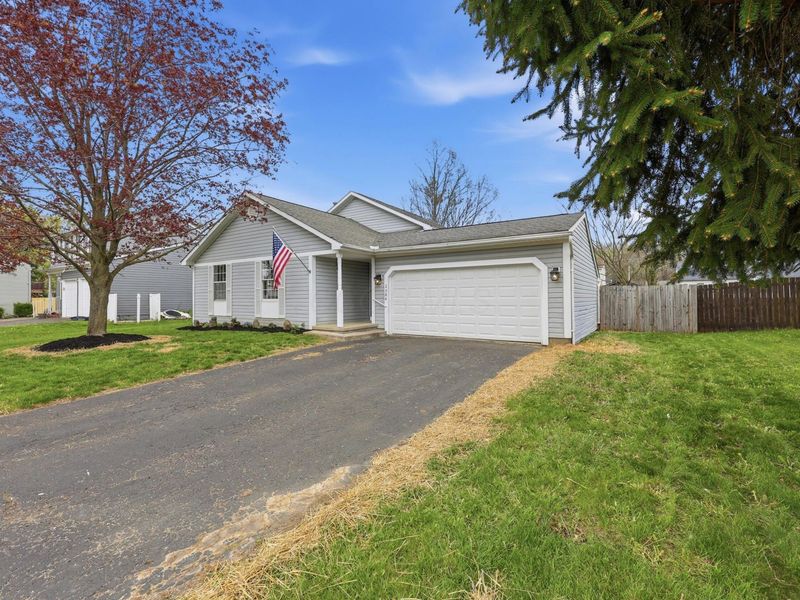 2584 Trailwind Street, Grove City, OH 43123 Photo 3