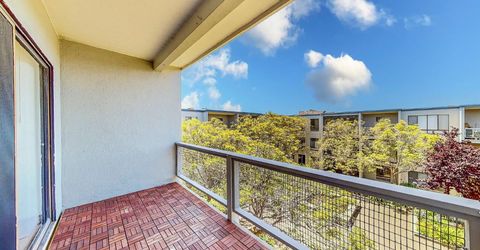 4 Commodore Dr #d438, Unit D438, Emeryville, CA 94608 Photo