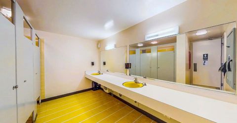 4 Commodore Dr #d438, Unit D438, Emeryville, CA 94608 Photo