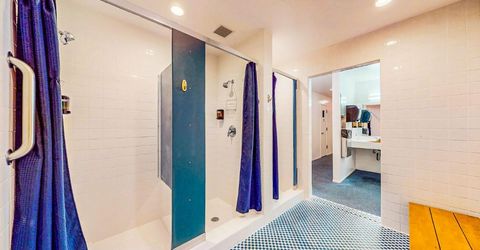 4 Commodore Dr #d438, Unit D438, Emeryville, CA 94608 Photo