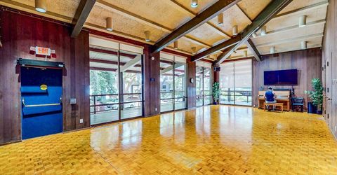 4 Commodore Dr #d438, Unit D438, Emeryville, CA 94608 Photo