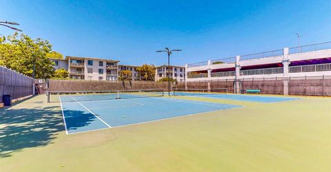 4 Commodore Dr #d438, Unit D438, Emeryville, CA 94608 Photo