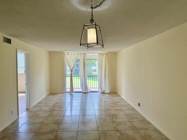 8940 S Hollybrook Boulevard, Unit 208, Pembroke Pines, FL 33025 Photo