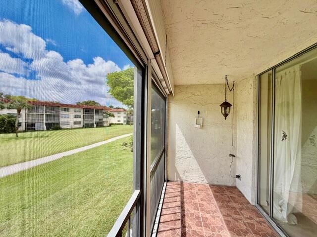 8940 S Hollybrook Boulevard, Unit 208, Pembroke Pines, FL 33025 Photo