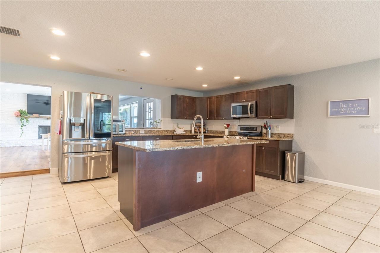12705 Park Boulevard, Seminole, FL 33776 Photo