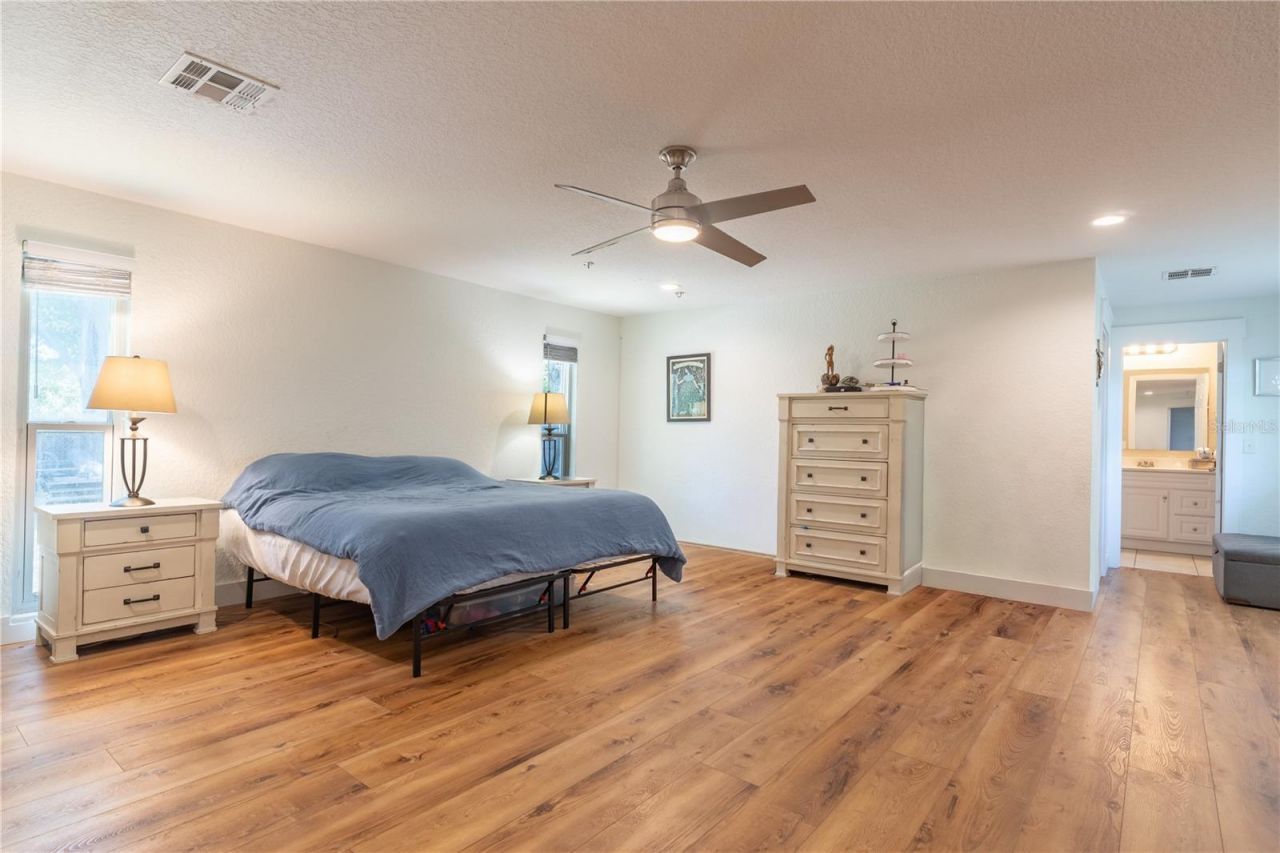 12705 Park Boulevard, Seminole, FL 33776 Photo