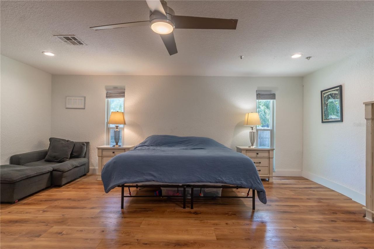 12705 Park Boulevard, Seminole, FL 33776 Photo