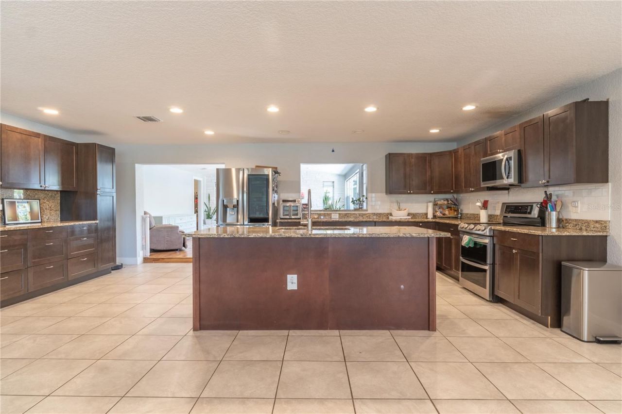 12705 Park Boulevard, Seminole, FL 33776 Photo