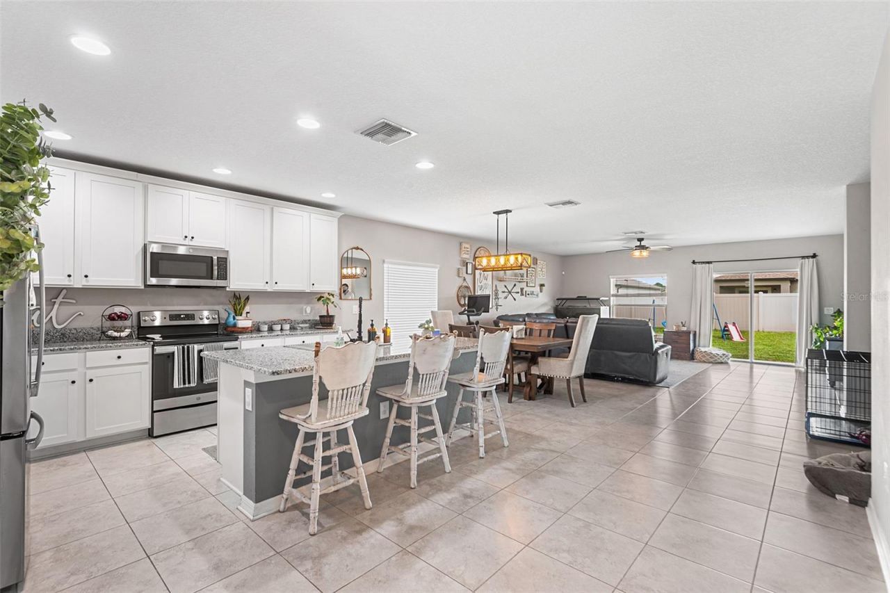 12960 Conquistador Loop, Spring Hill, FL 34610 Photo