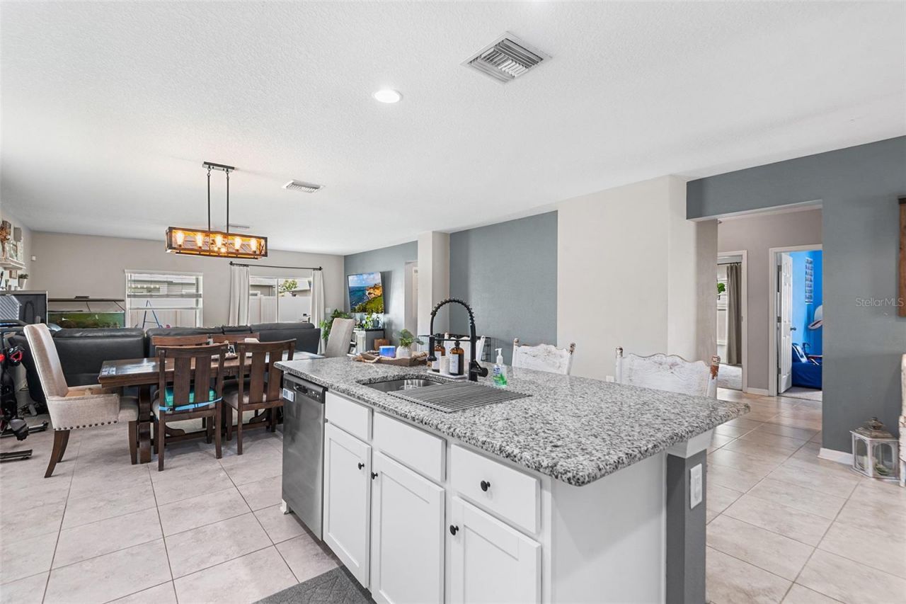 12960 Conquistador Loop, Spring Hill, FL 34610 Photo