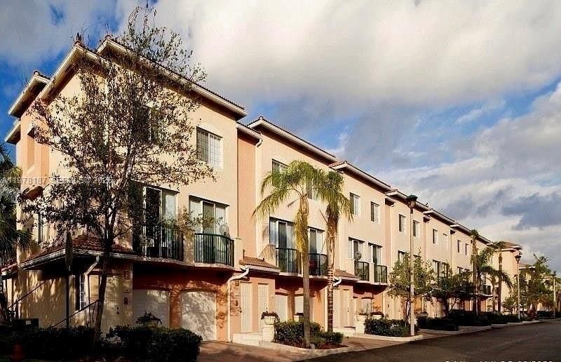 2107 SE 10th Ave, Unit 833, Fort Lauderdale, FL 33316 Photo