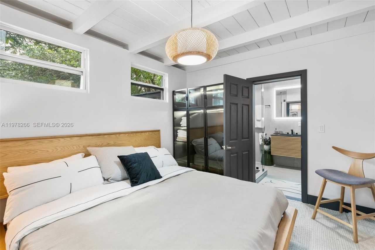 2860 SW 13th Ct, Fort Lauderdale, FL 33312 Photo