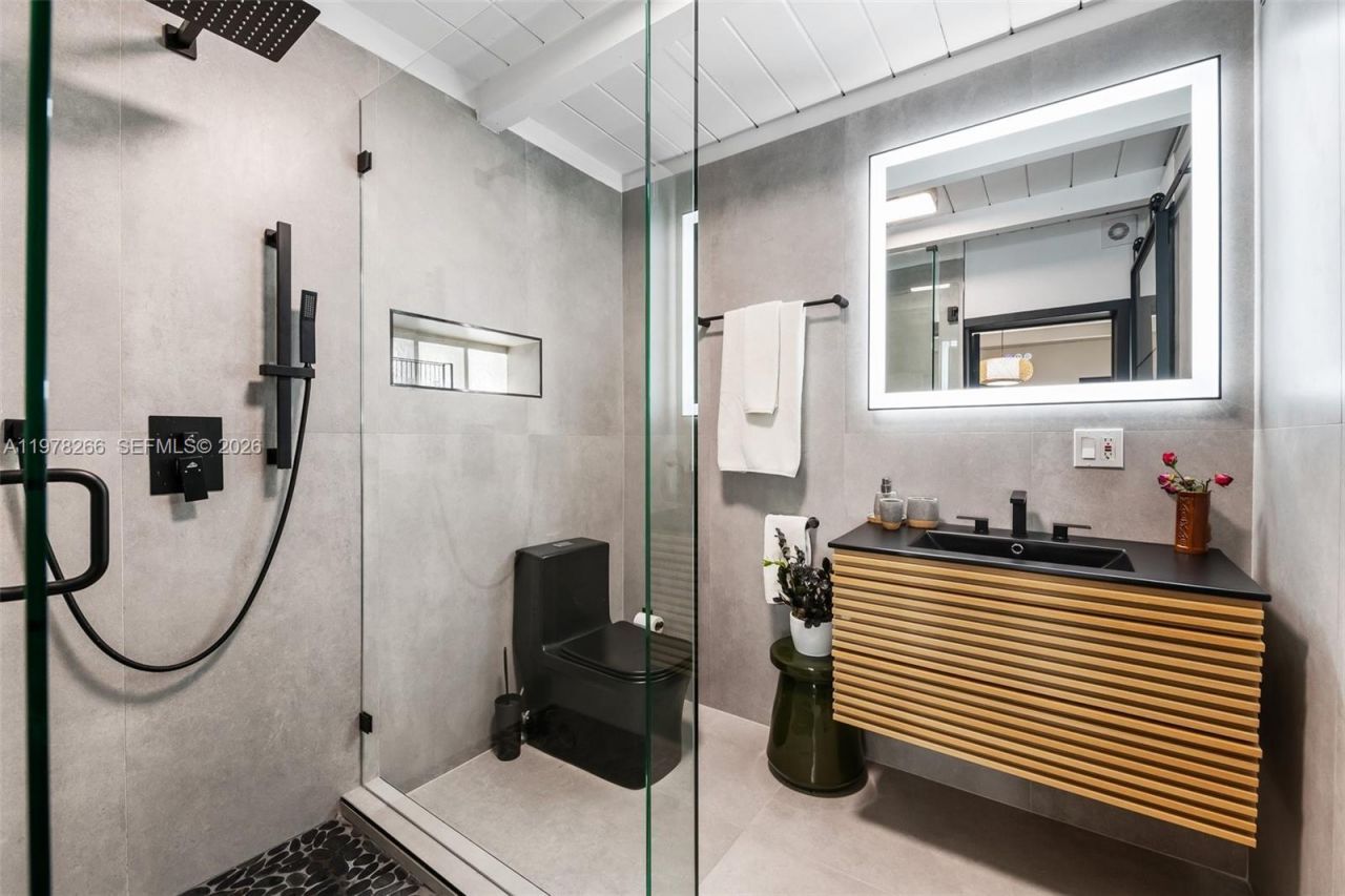 2860 SW 13th Ct, Fort Lauderdale, FL 33312 Photo