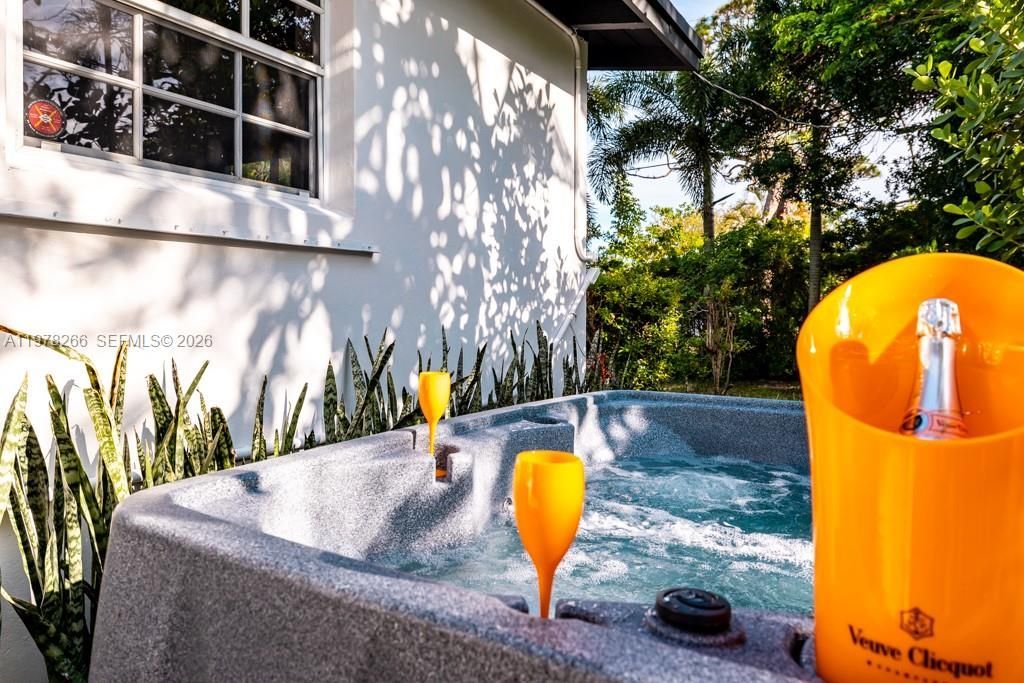 2860 SW 13th Ct, Fort Lauderdale, FL 33312 Photo