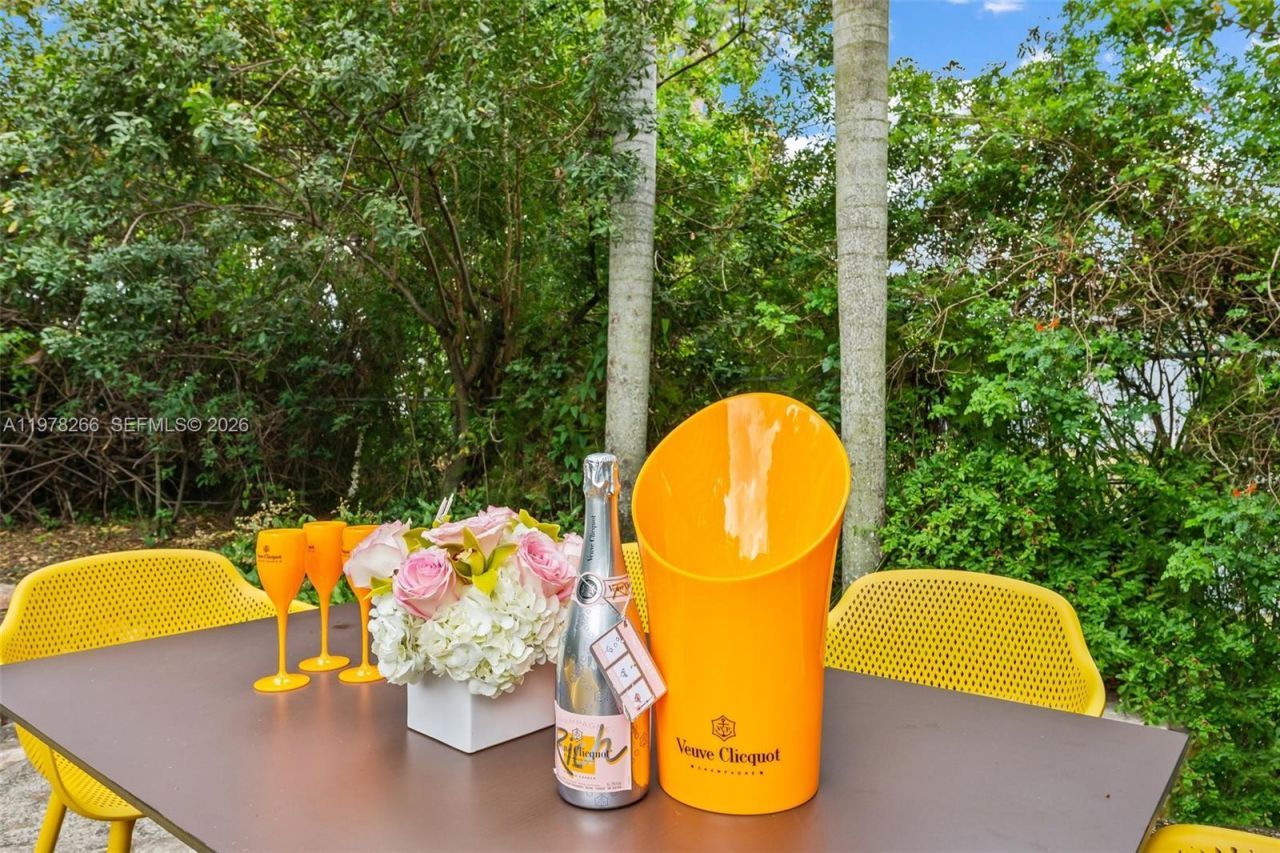 2860 SW 13th Ct, Fort Lauderdale, FL 33312 Photo