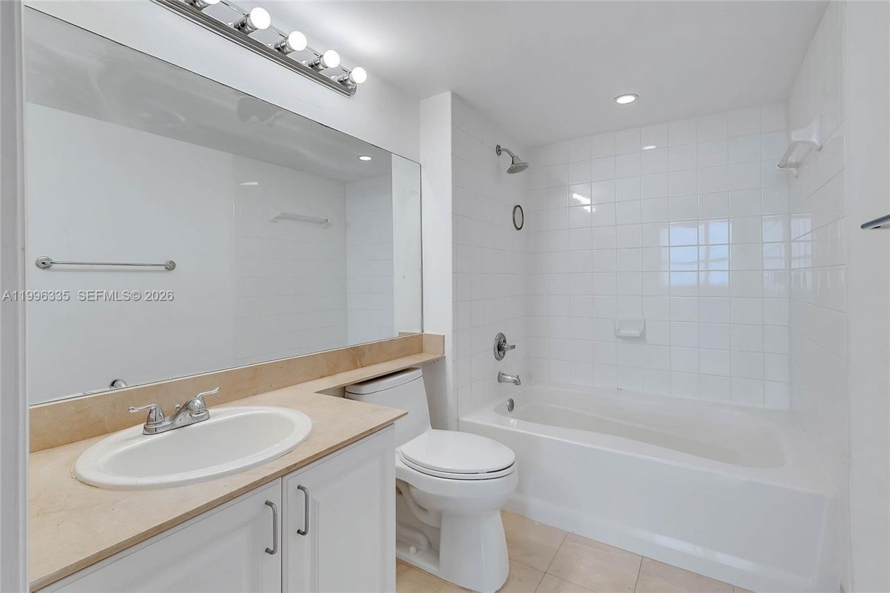 90 Alton Rd, Unit 1409, Miami Beach, FL 33139 Photo