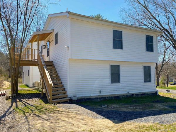 230 State Route 32 N, Unit 2, New Paltz, NY 12561