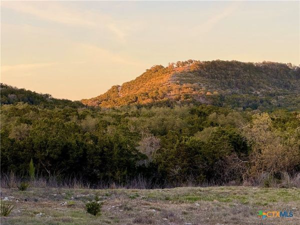 869 Flaman Road, Canyon Lake, TX 78133