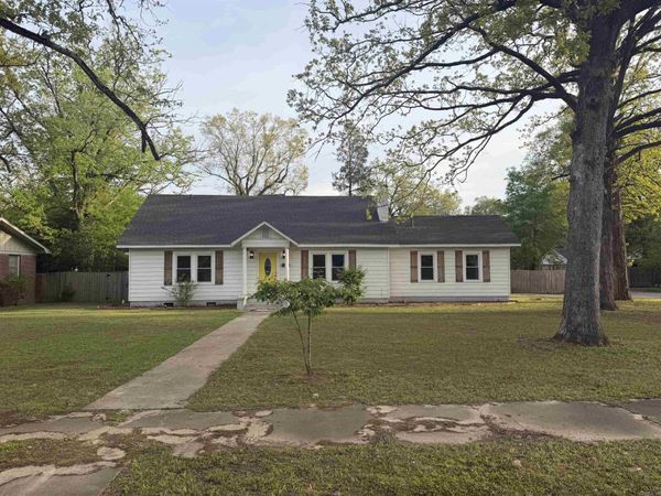 1212 W 35th, Pine Bluff, AR 71603