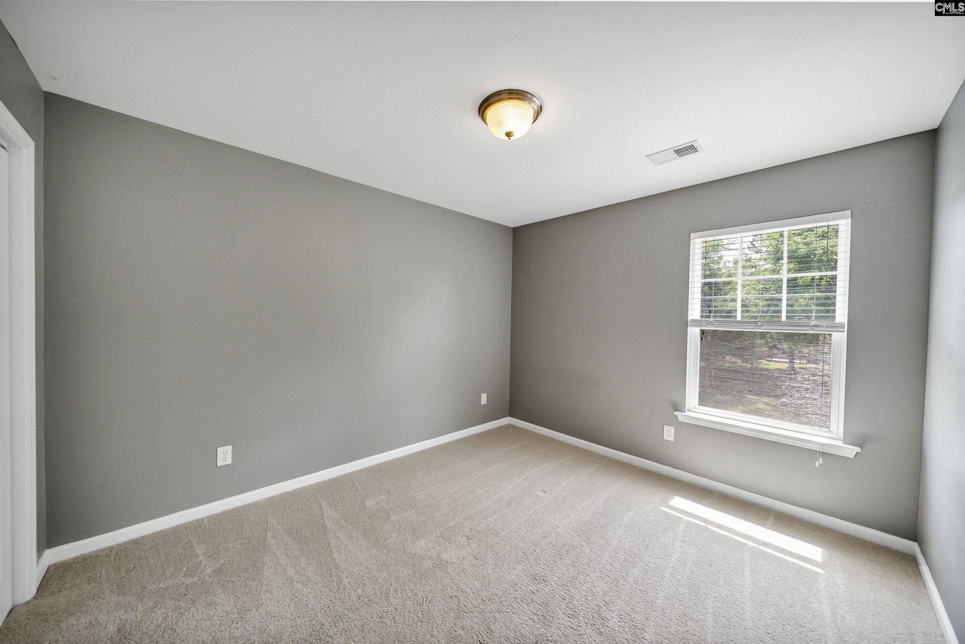 162 Wingspan Way Photo 36
