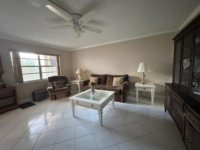 107 Flanders, Delray Beach, FL 33484 Photo