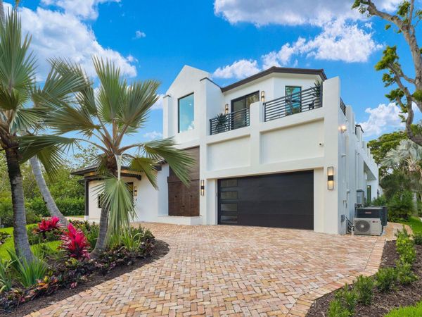 23 Coconut Lane, Ocean Ridge, FL 33435