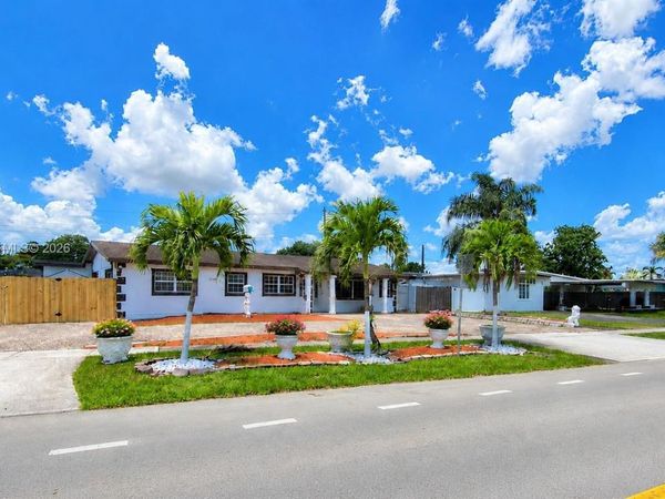 120 S 56th Ave, Hollywood, FL 33023
