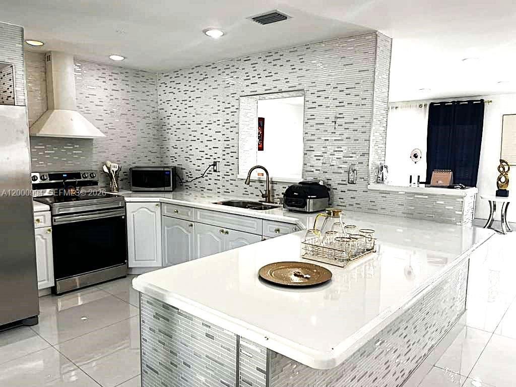 120 S 56th Ave, Hollywood, FL 33023 Photo