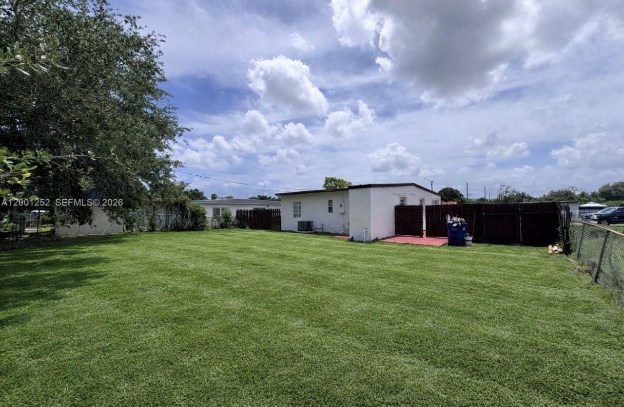 2445 NW 162nd Ter, Miami Gardens, FL 33054 Photo