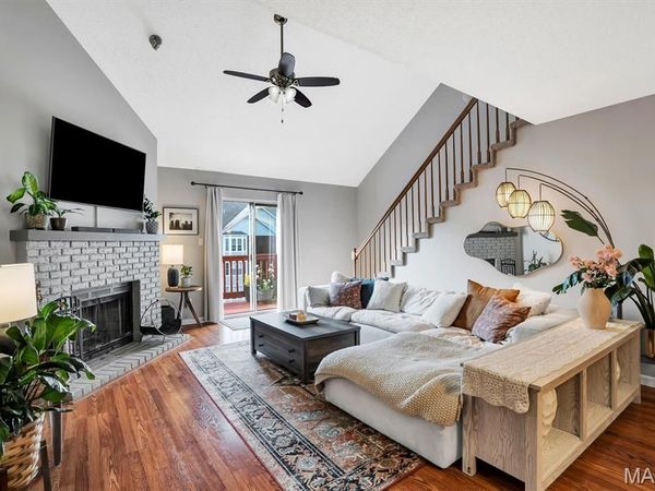 338 Shirley Ridge Drive, Unit 338A, St Charles, MO 63304