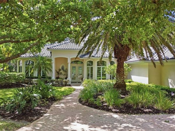 402 MACEWEN DRIVE , OSPREY, FL 34229