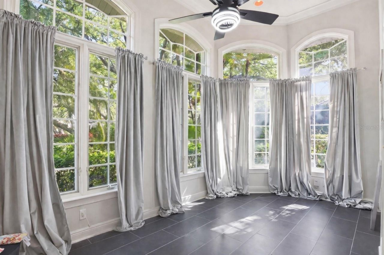 402 Macewen Drive, Osprey, FL 34229 Photo