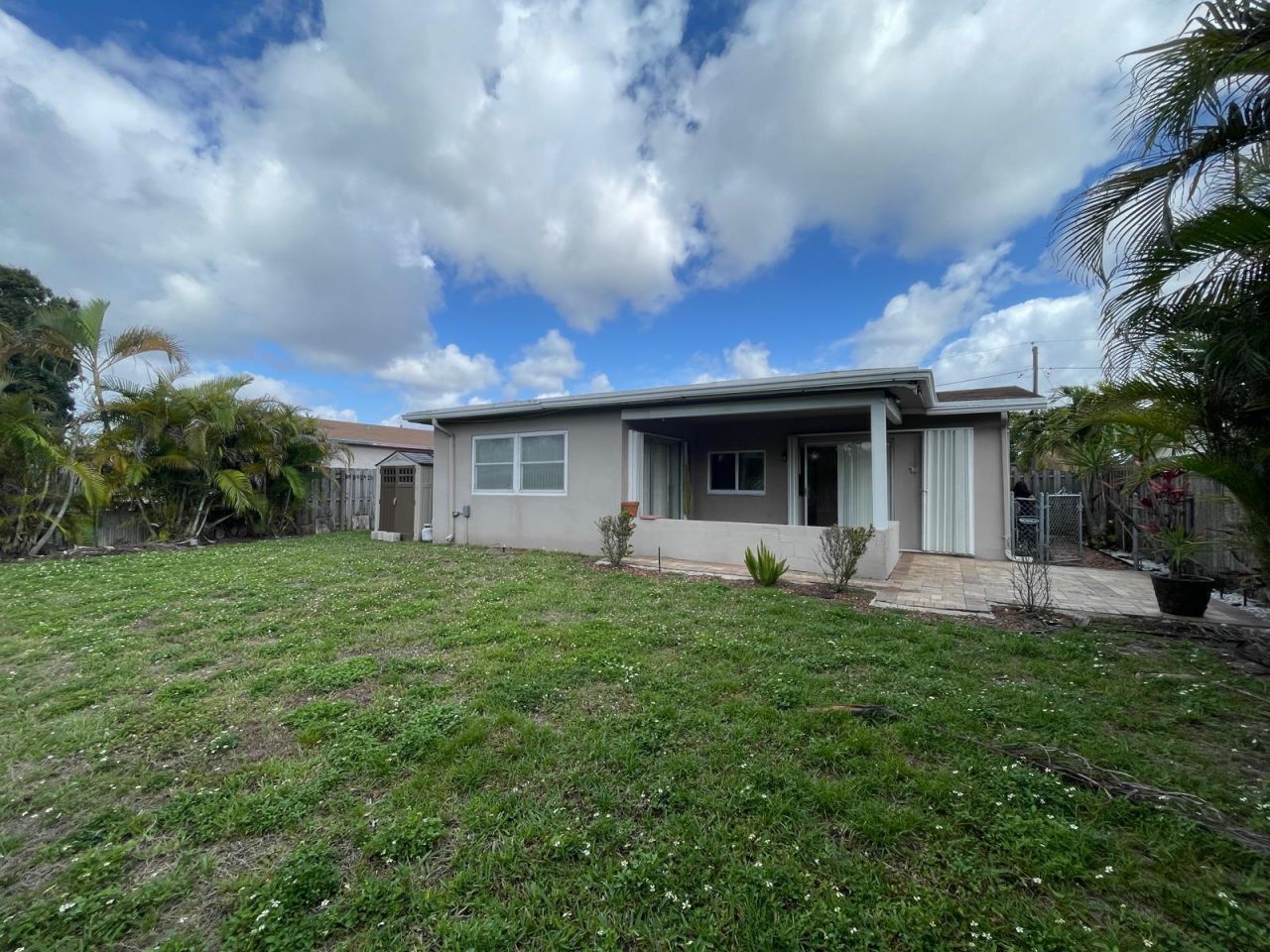 8136 NW 21st Court, Sunrise, FL 33322 Photo