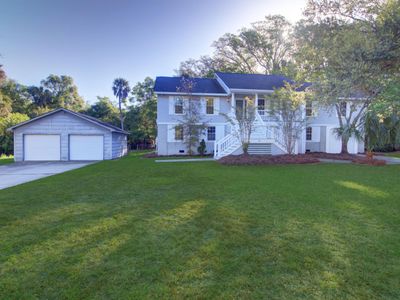 32 32nd Avenue, Isle of Palms, SC 29451