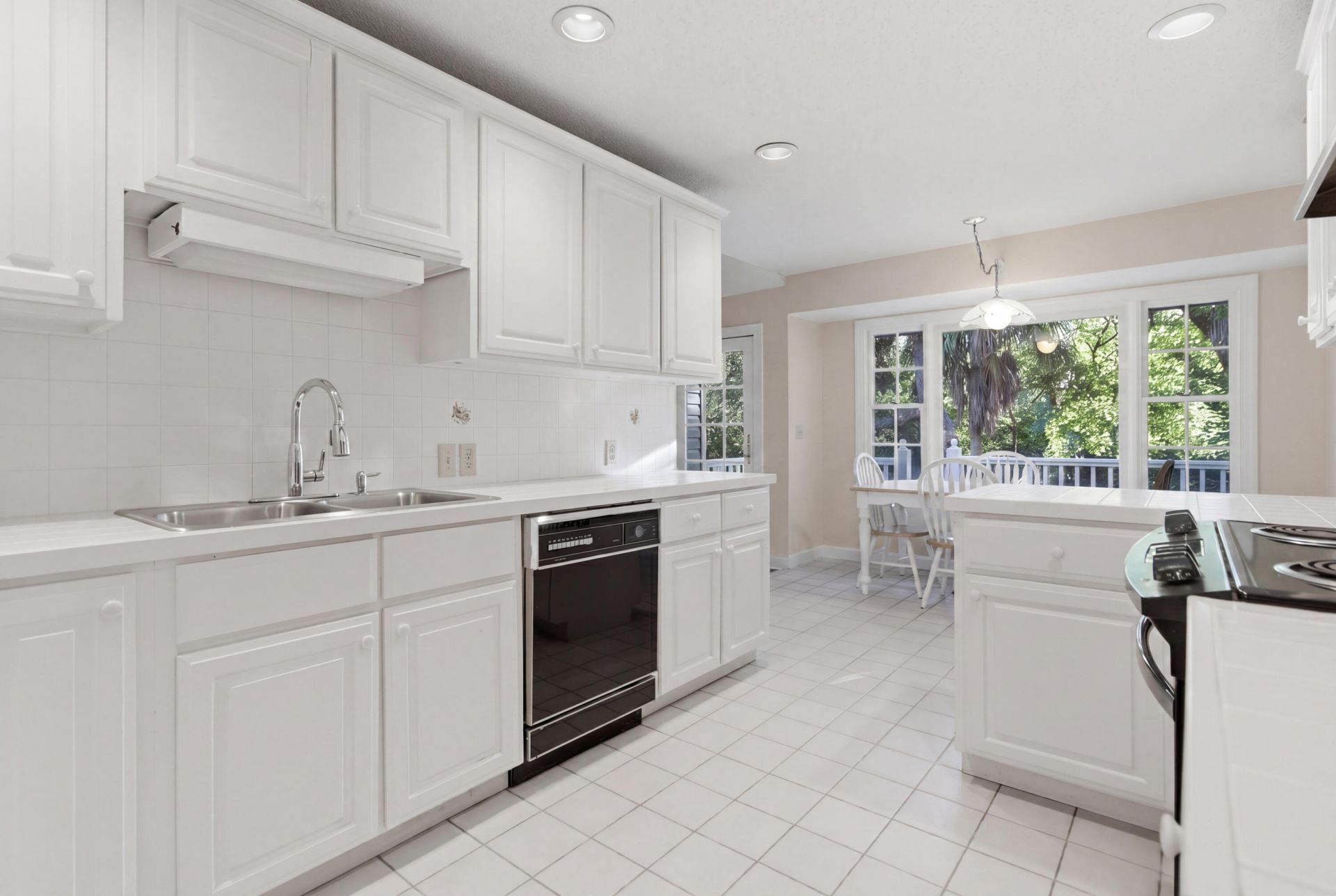 32 32nd Avenue Photo 11