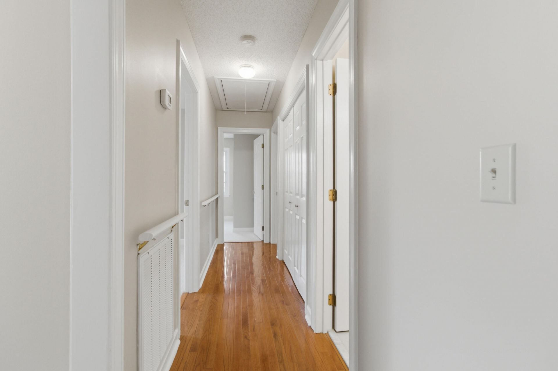 32 32nd Avenue Photo 18