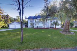 32 32nd Avenue photo 4