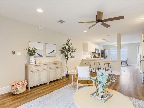 1101 Grove BLVD, Unit 306, Austin, TX 78741