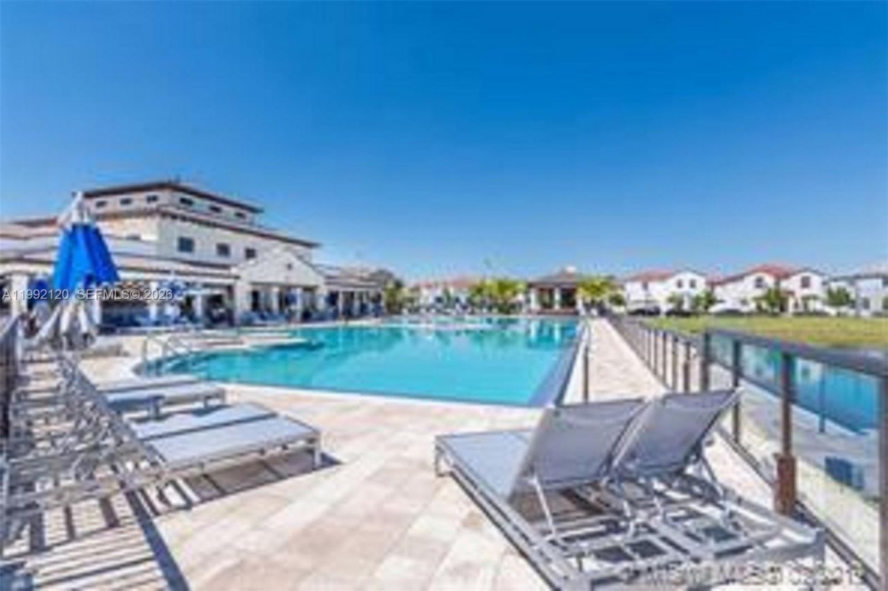 17000 SW 90th Ter, Miami, FL 33196 Photo