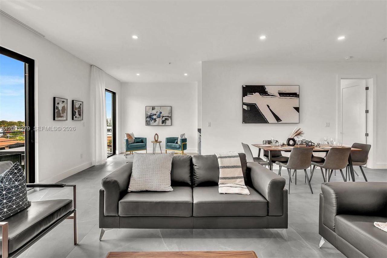 2100 Miami Rd, Unit 403, Fort Lauderdale, FL 33316 Photo